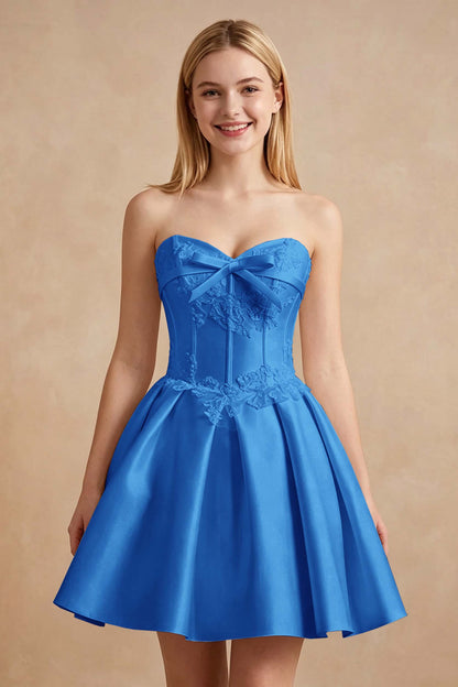 White Strapless Satin Corset Short Homecoming Dresses with Bow
