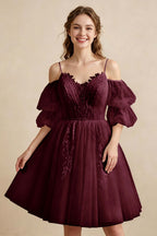 White Off the Shoulder Sweetheart V-Neck Tulle Homecoming Dresses