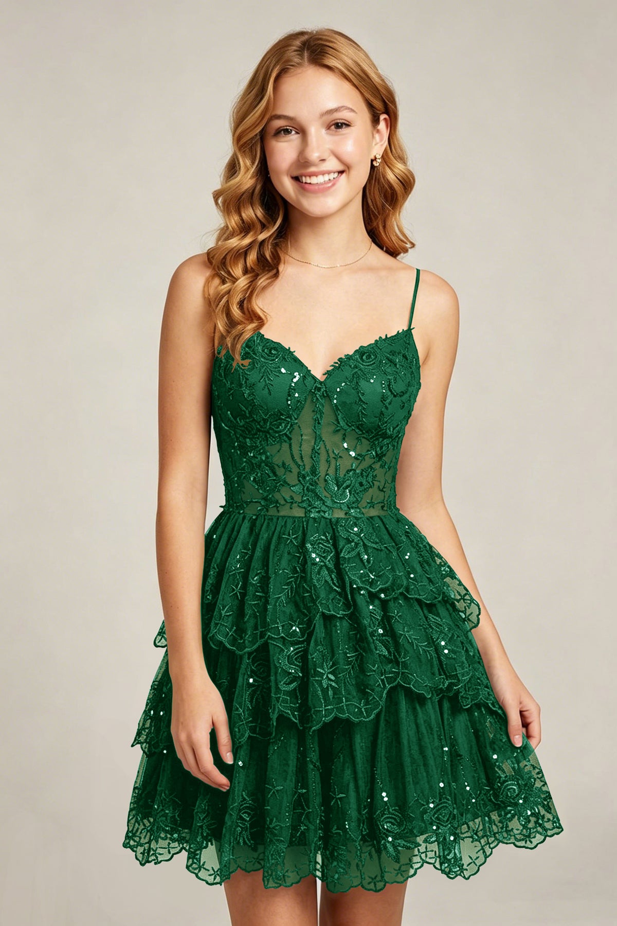 Sweetheart V-Neck Black Lace appliques Homecoming Dresses with Sequins