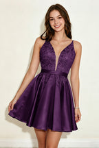 Lavender Spaghetti Straps Stretch Satin Homecoming Dresses with Appliques