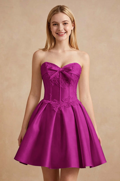 White Strapless Satin Corset Short Homecoming Dresses with Bow