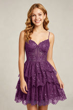 Sweetheart V-Neck Black Lace appliques Homecoming Dresses with Sequins