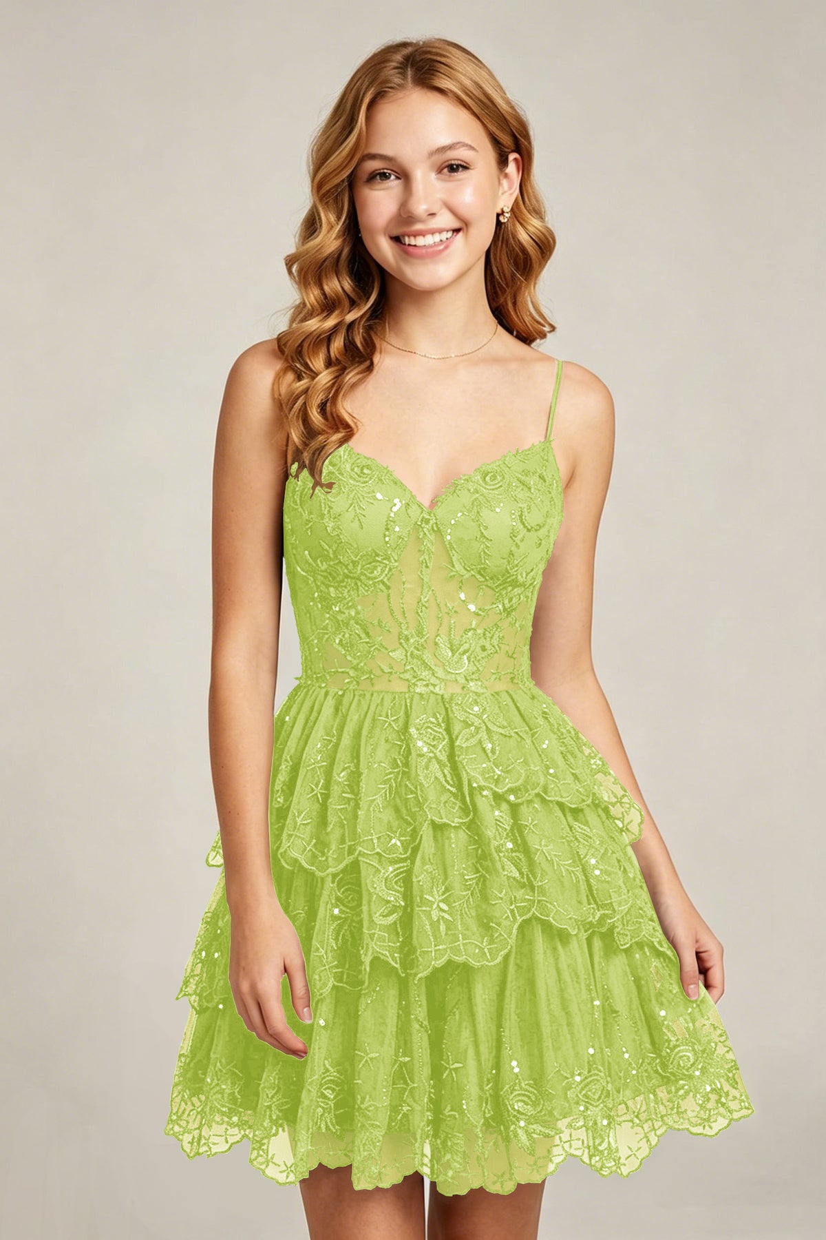 Sweetheart V-Neck Black Lace appliques Homecoming Dresses with Sequins