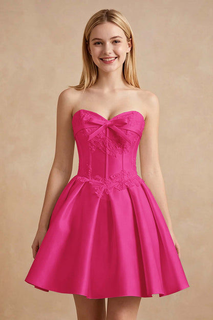 White Strapless Satin Corset Short Homecoming Dresses with Bow