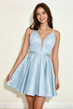 Lavender Spaghetti Straps Stretch Satin Homecoming Dresses with Appliques