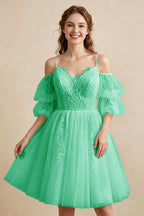 White Off the Shoulder Sweetheart V-Neck Tulle Homecoming Dresses
