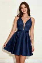 Lavender Spaghetti Straps Stretch Satin Homecoming Dresses with Appliques