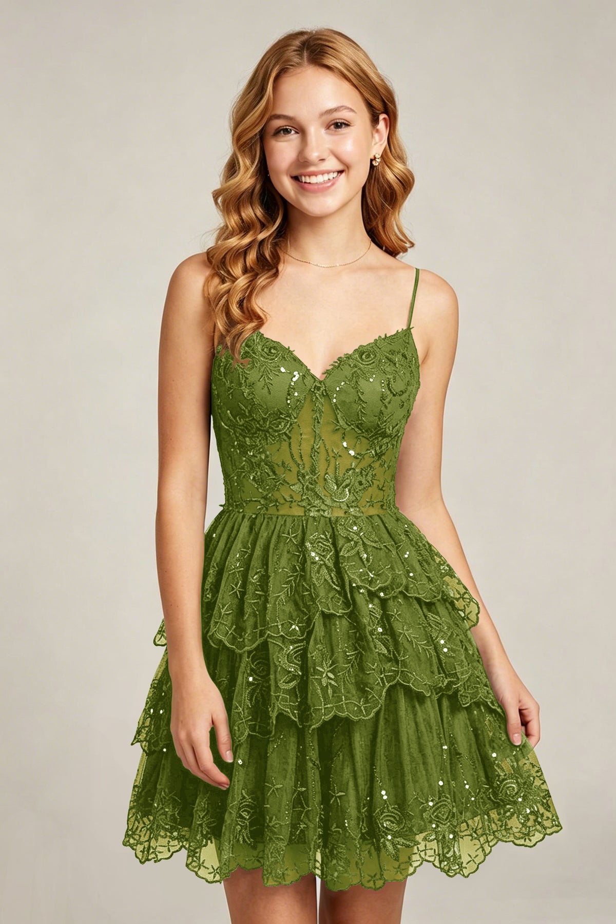 Sweetheart V-Neck Black Lace appliques Homecoming Dresses with Sequins