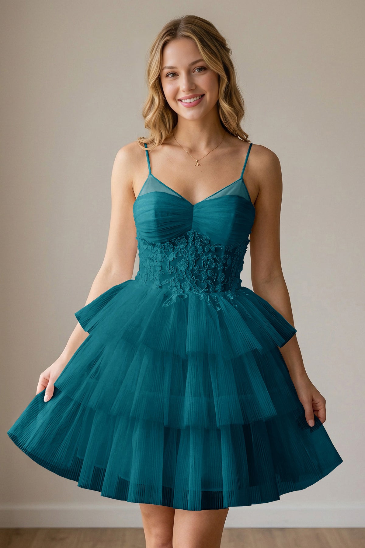 White Corset Tulle Short Homecoming Dresses With Tiered Ruffle