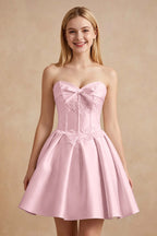 White Strapless Satin Corset Short Homecoming Dresses with Bow