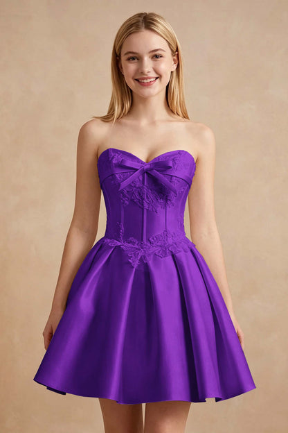 White Strapless Satin Corset Short Homecoming Dresses with Bow