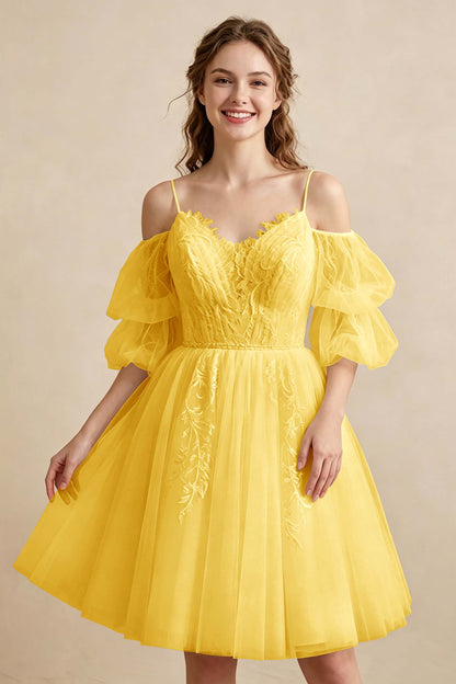 White Off the Shoulder Sweetheart V-Neck Tulle Homecoming Dresses